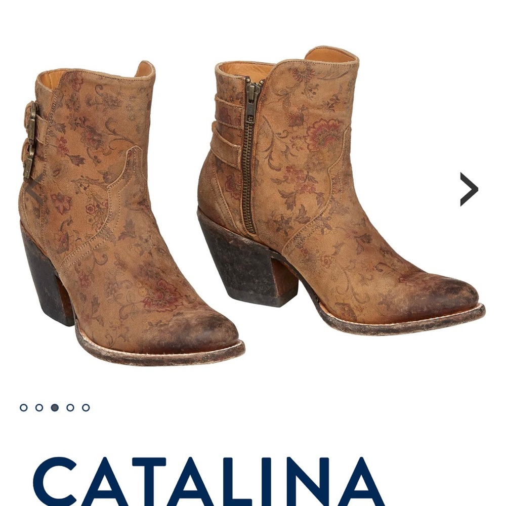 LUCCHESE CATALINA BOOTIES size 9